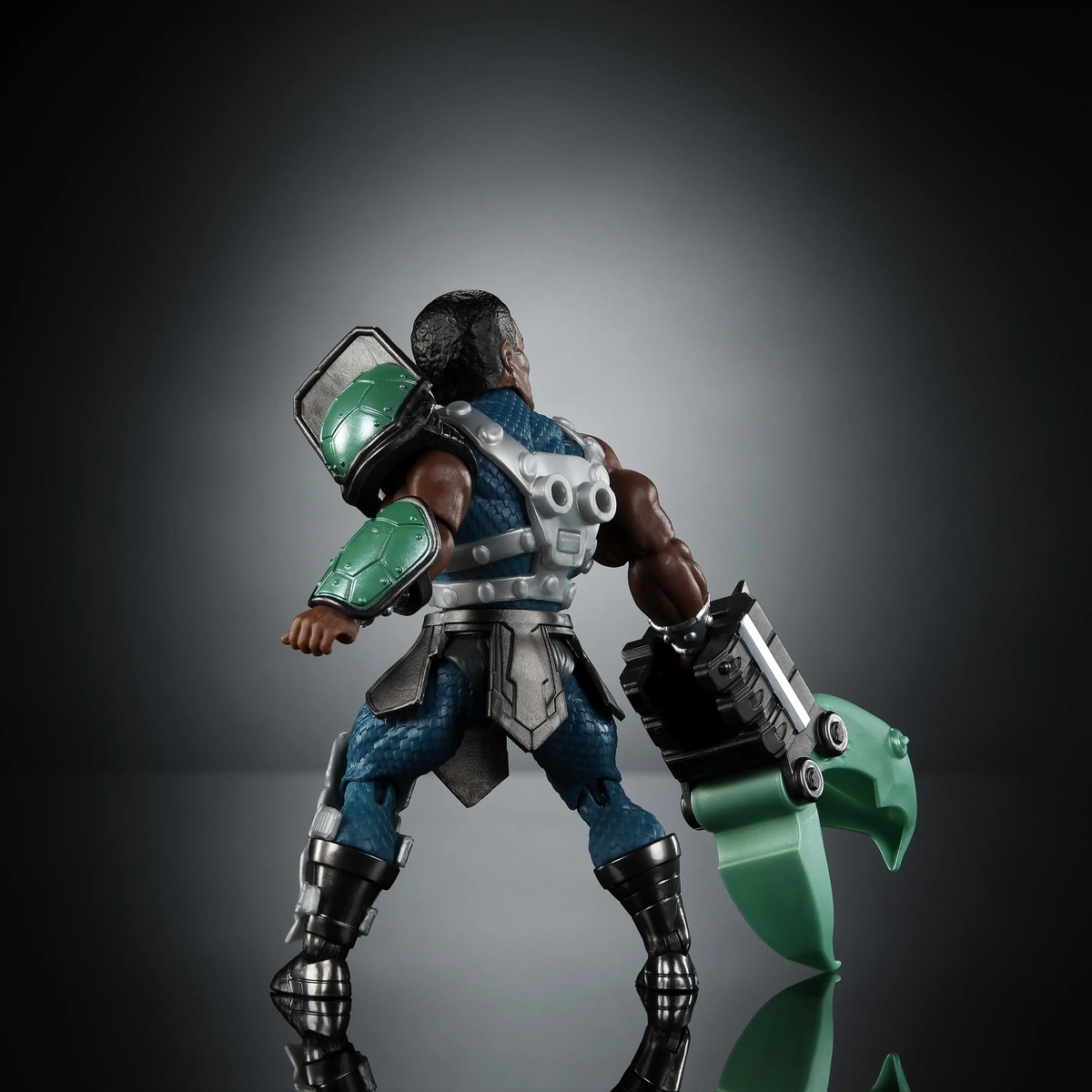 Action Figure - Origins Figurine - MOTU X TMNT - Clamp Champ