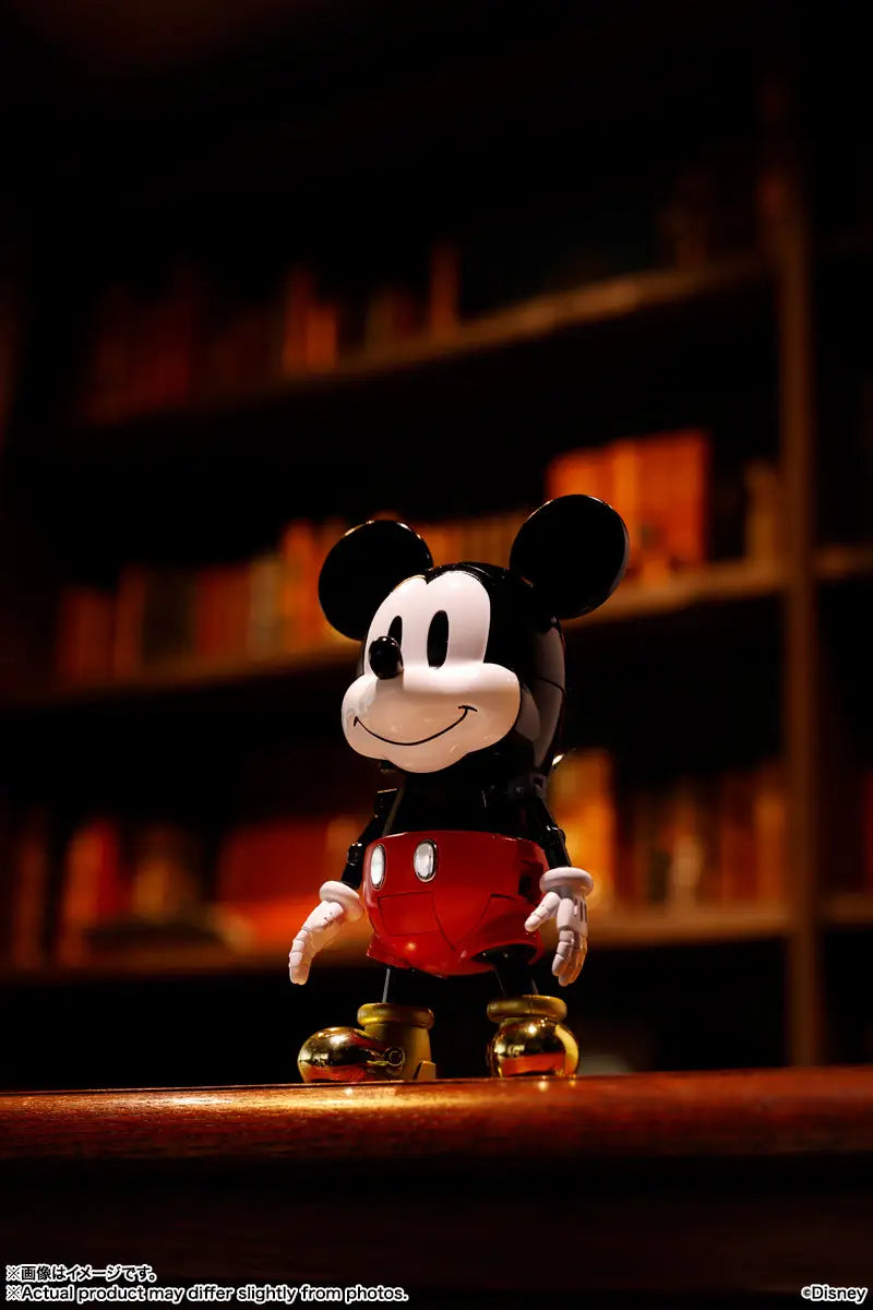 Chogokin Super-Transformed Mickey Mouse by Kunio Okawara