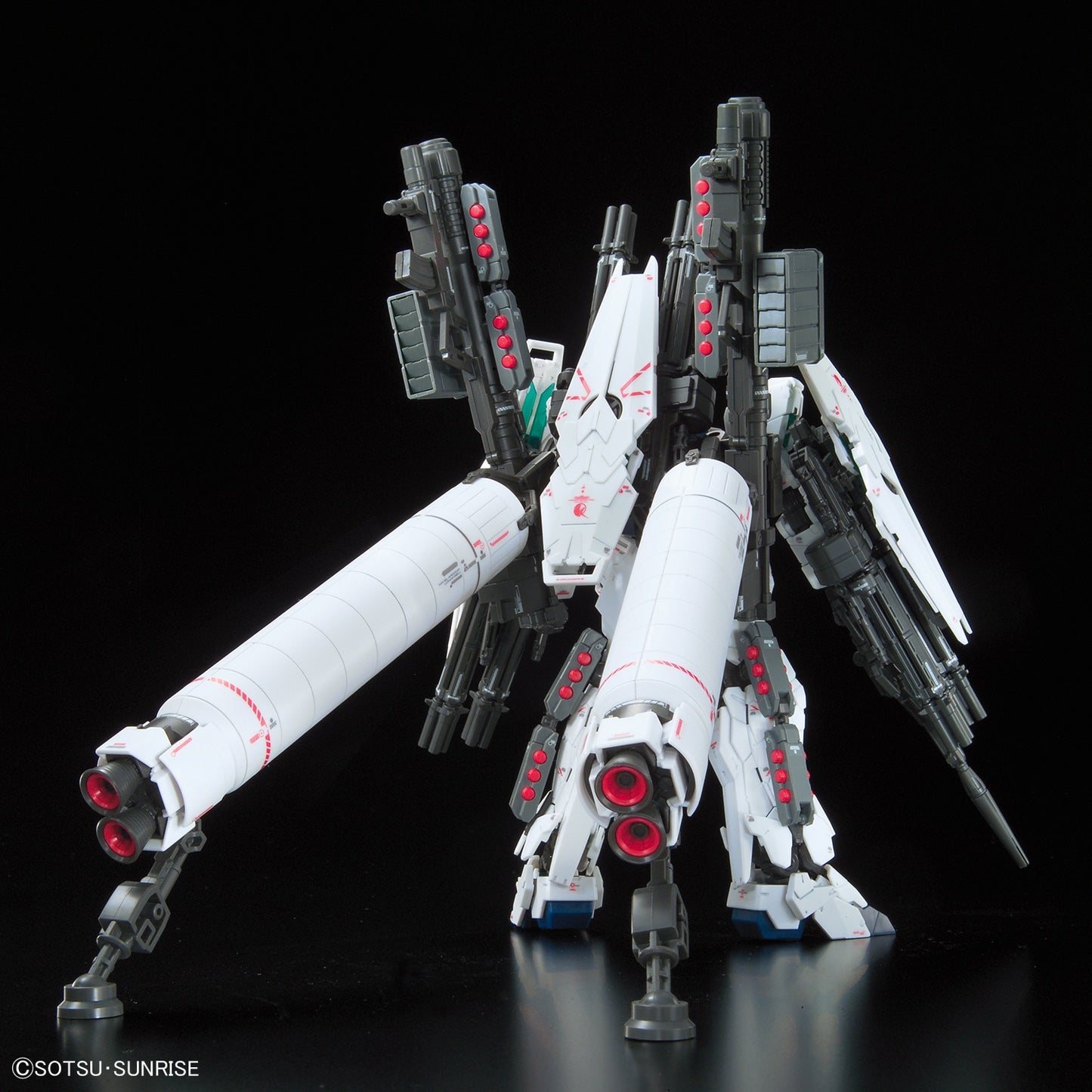 1/144 RG Full Armor Unicorn Gundam