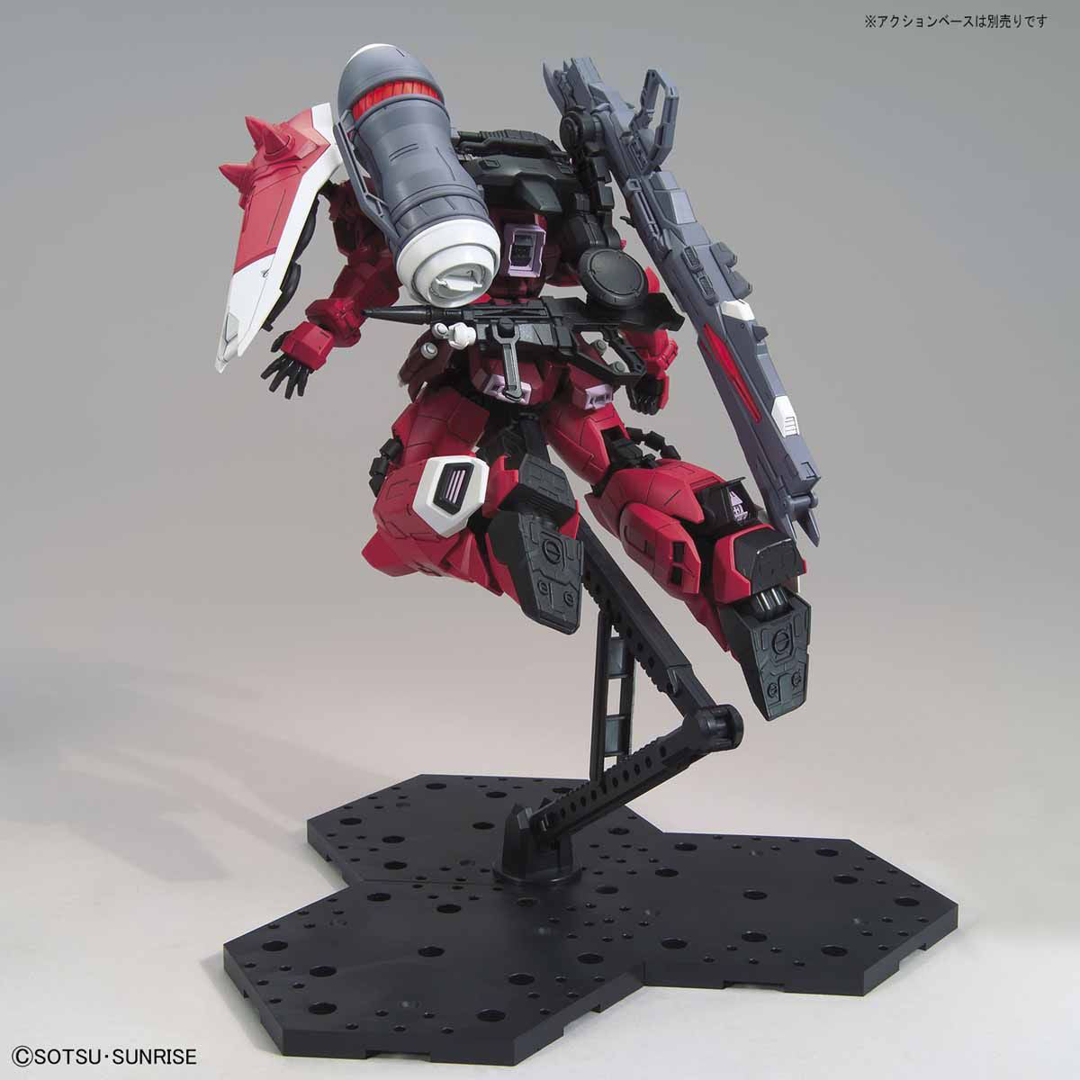 1/100 MG Gunner Zaku Warrior (Lunamaria Hawke Use)
