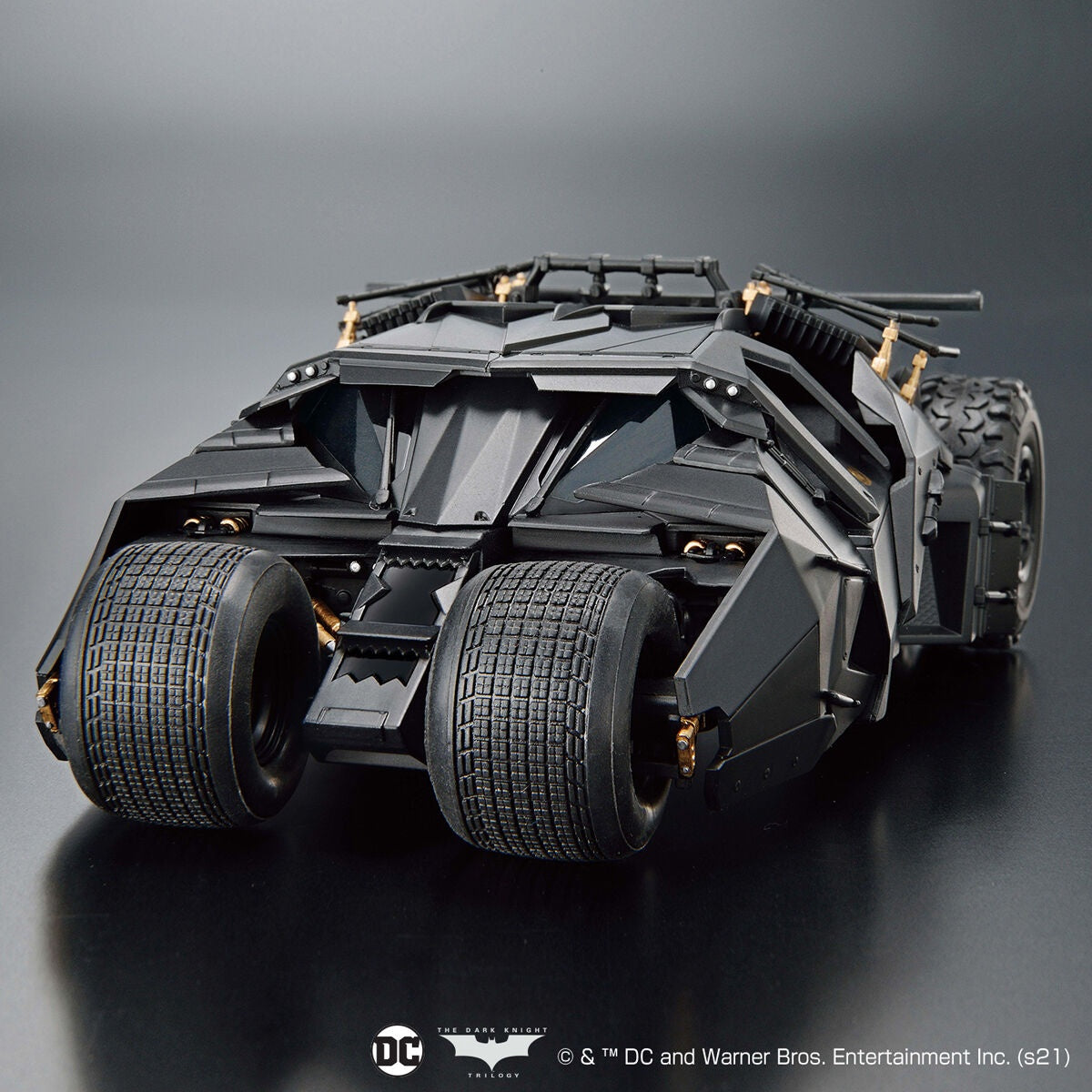 1/35 SCALE Batmobile (Batman Begins Ver.)