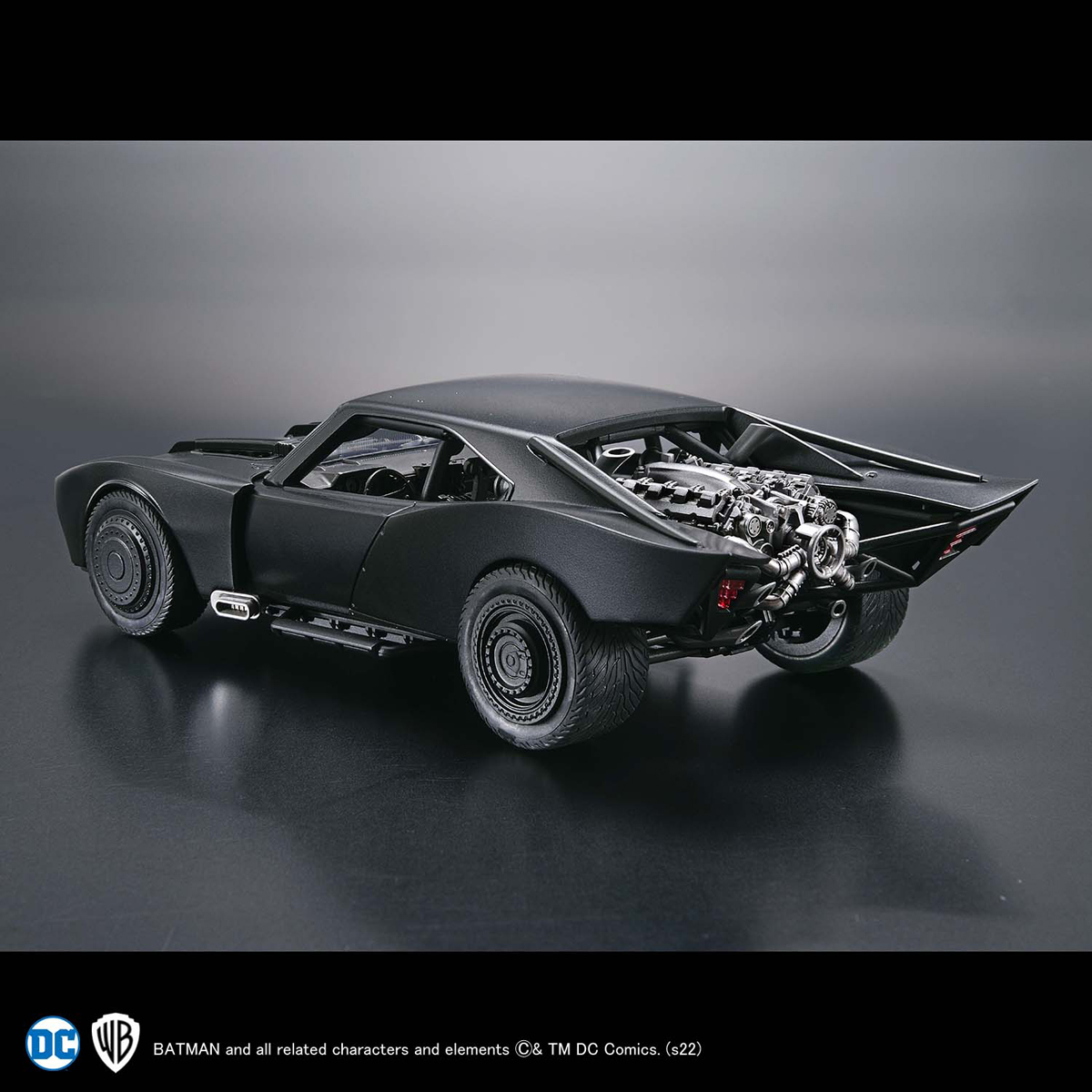1/35 SCALE Batmobile (The Batman Ver.))