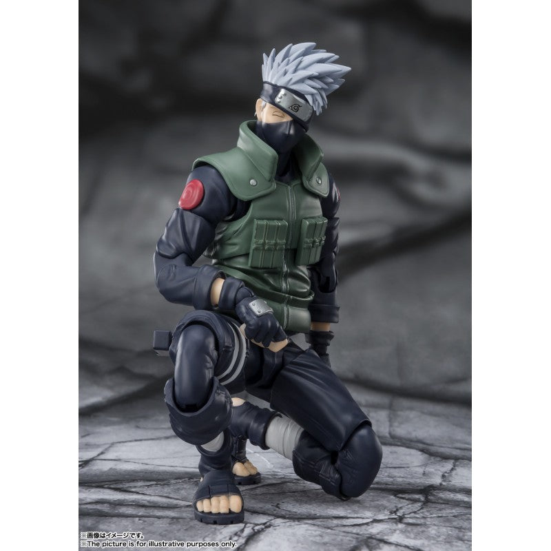 S.H.Figuarts Kakashi Hatake -The roaring hero of Sharingan-