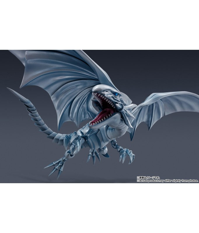 S.H.MonsterArts Blue Eyes White Dragon