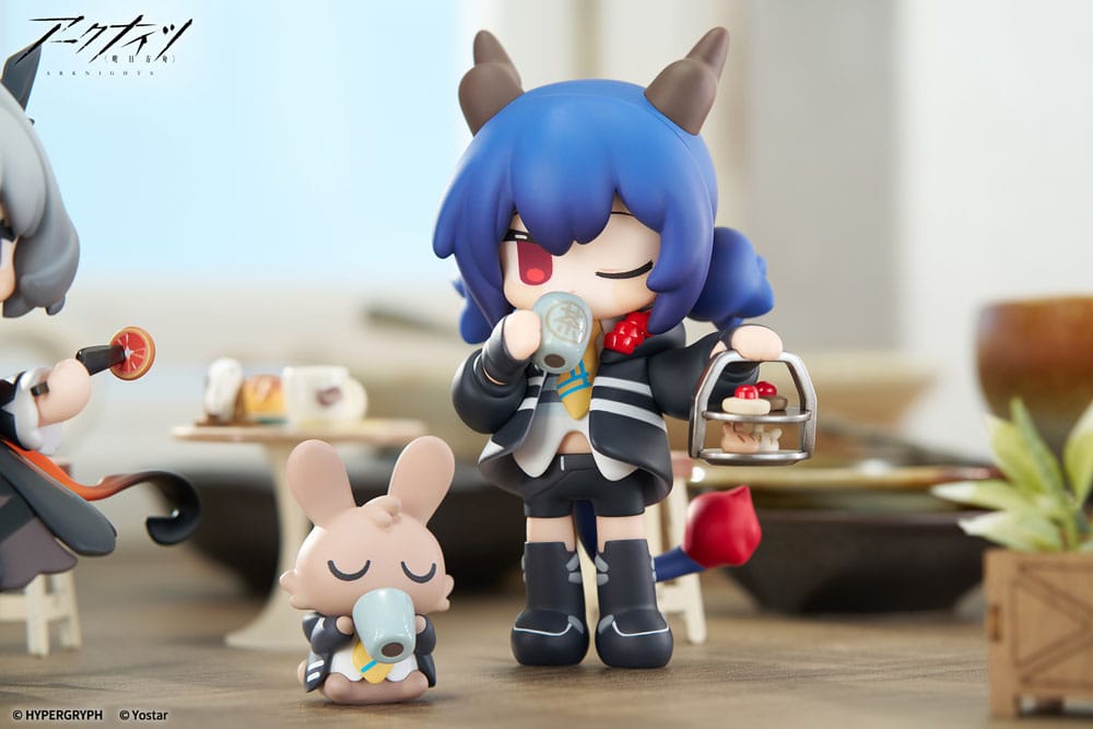 Arknights Would You Like A Dessert? Mini Series PVC Statue Ch'en 11 cm
