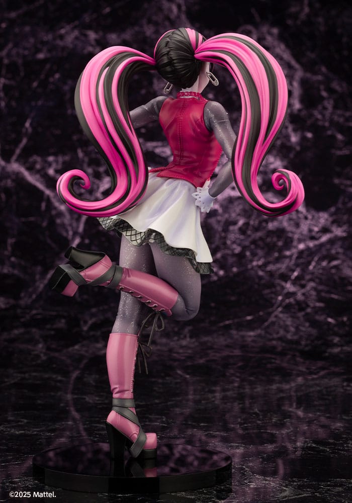 1/7 MONSTER HIGH(TM) Draculaura(TM) Bishoujo Statue