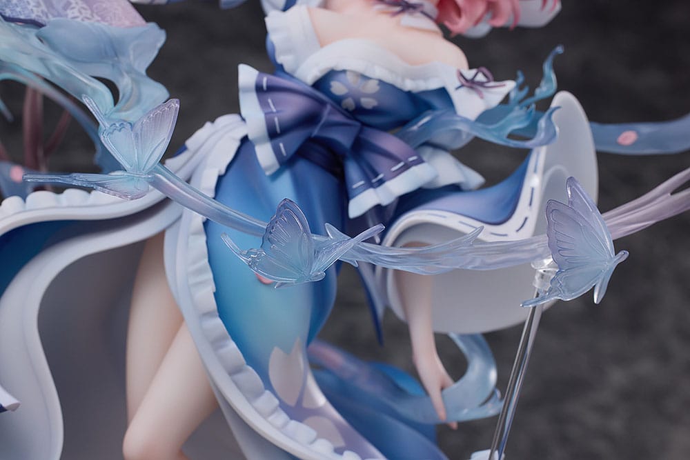 1/7 Touhou Project: Yuyuko Saigyouji: Natural-Born Ghost Ver.