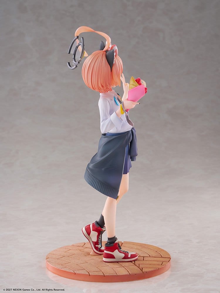 Blue Archive PVC Figure 1/7 Neru (School): Memorial Lobby Ver. 22 cm