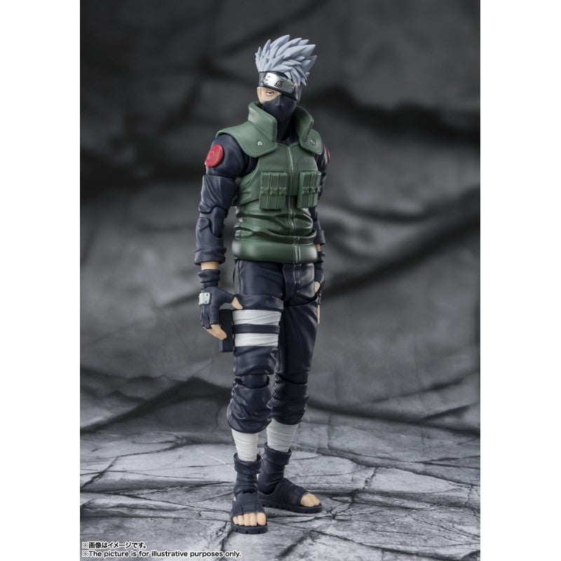 S.H.Figuarts Kakashi Hatake -The roaring hero of Sharingan-