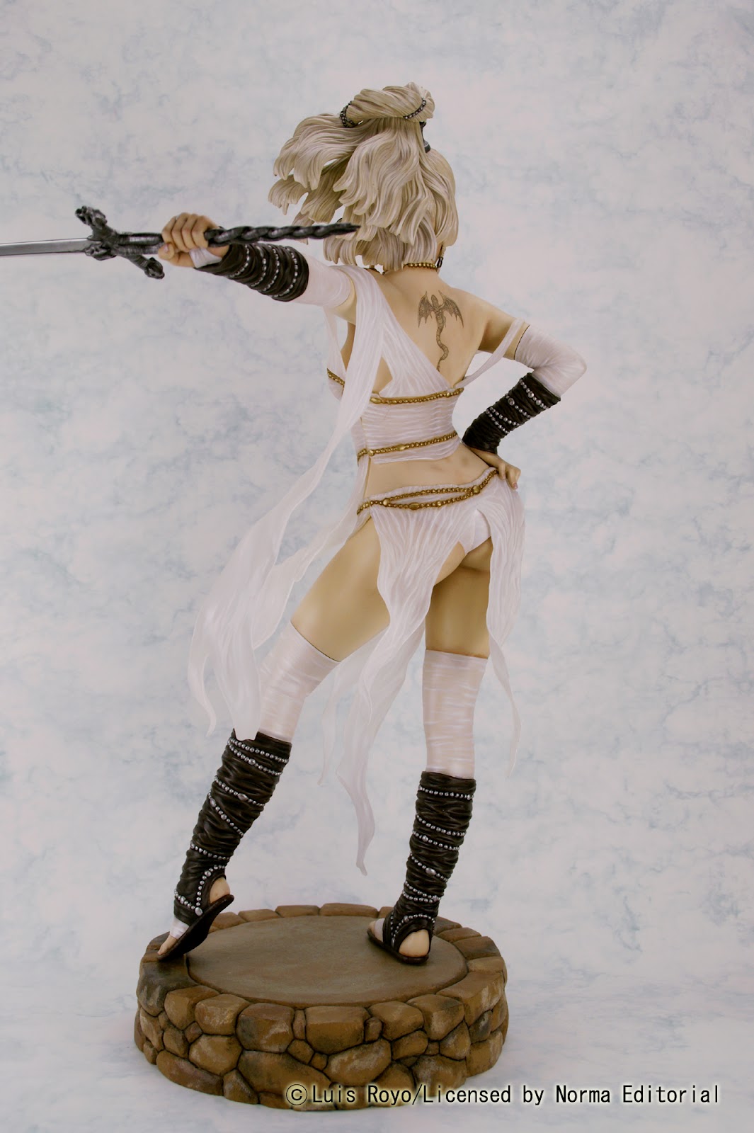 Collector Statue - Divers - Ritual - Luis Royo