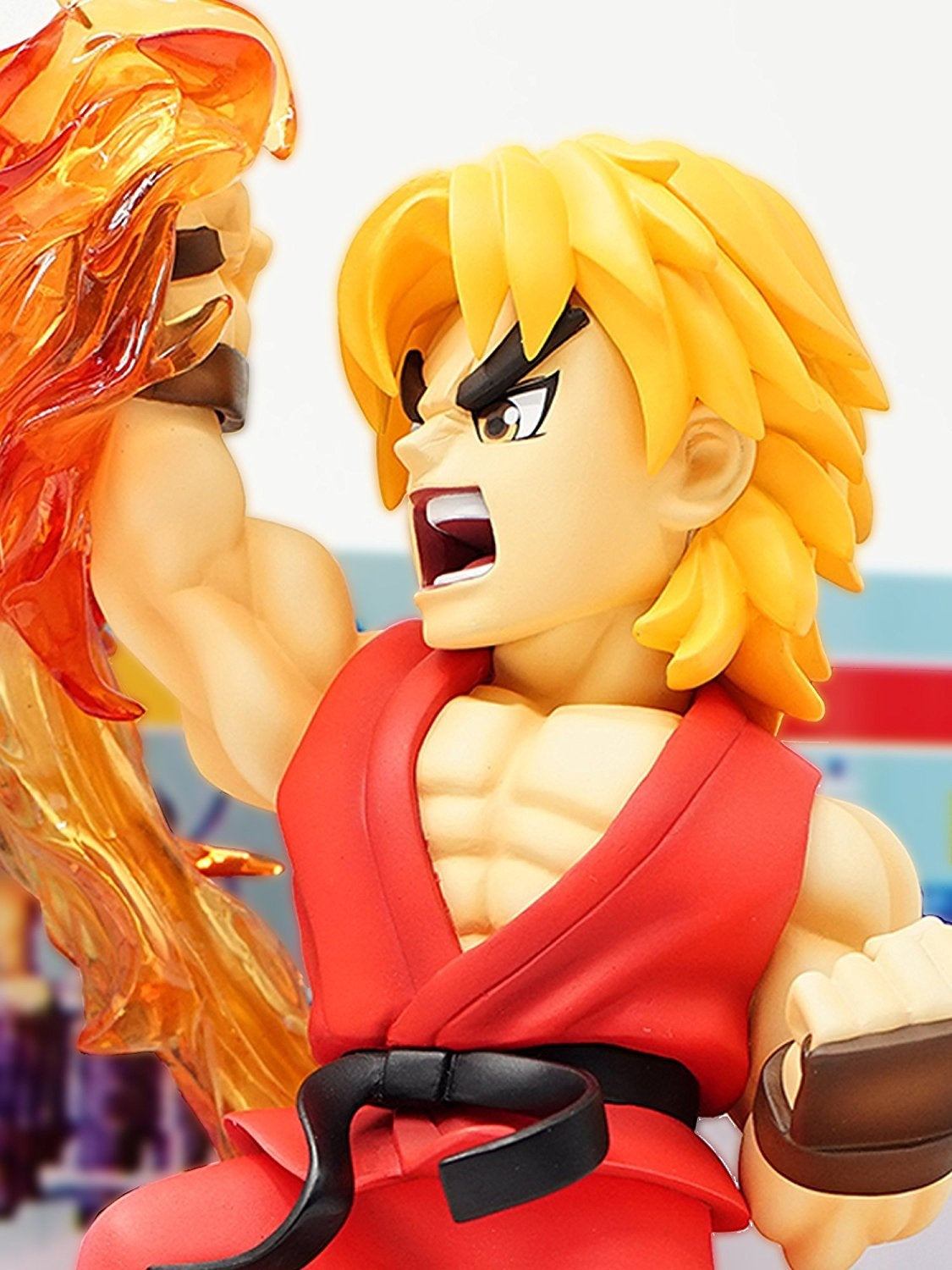 Static Figure - Street Fighter - Ken - "Dragon Punch" !
