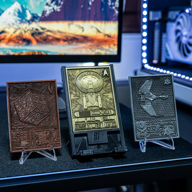 Star Trek Digiplate Starter Pack - 3 Metal Cards + Stand