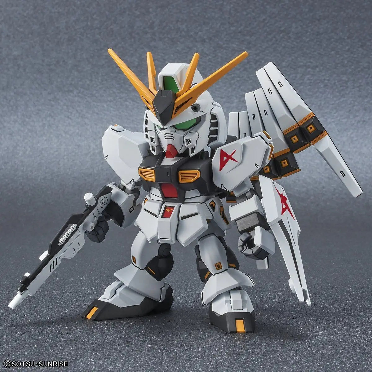 SD Gundam EX Standard Nu Gundam)