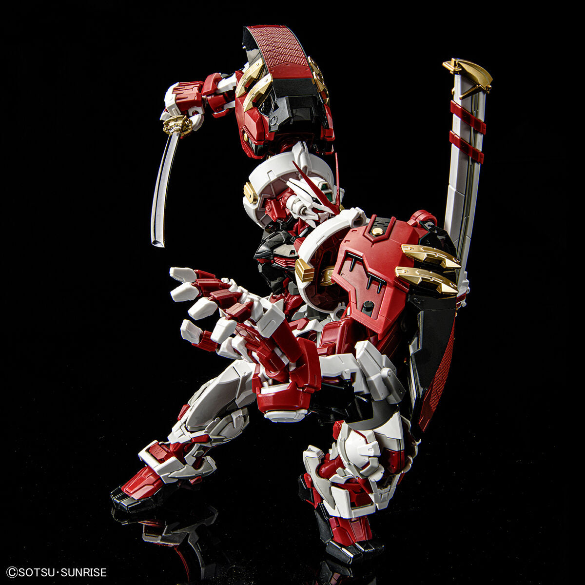 1/100 Hi-Resolution Model Gundam Astray Red Frame Powered Red