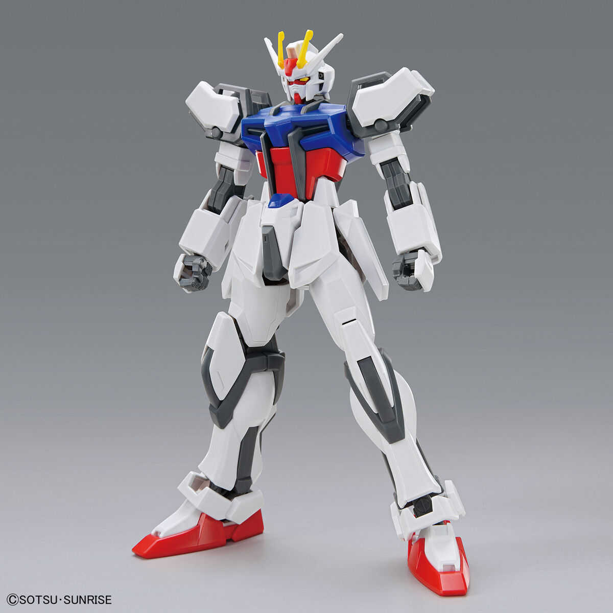 1/144 ENTRY GRADE Strike Gundam