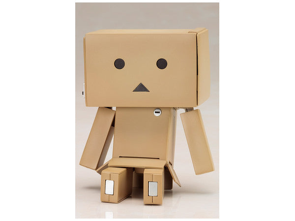 Transformable Danboard (Danbo)