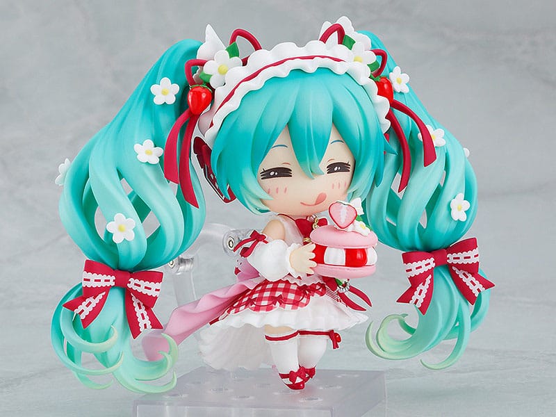Nendoroid Hatsune Miku: 15th Anniversary Ver.