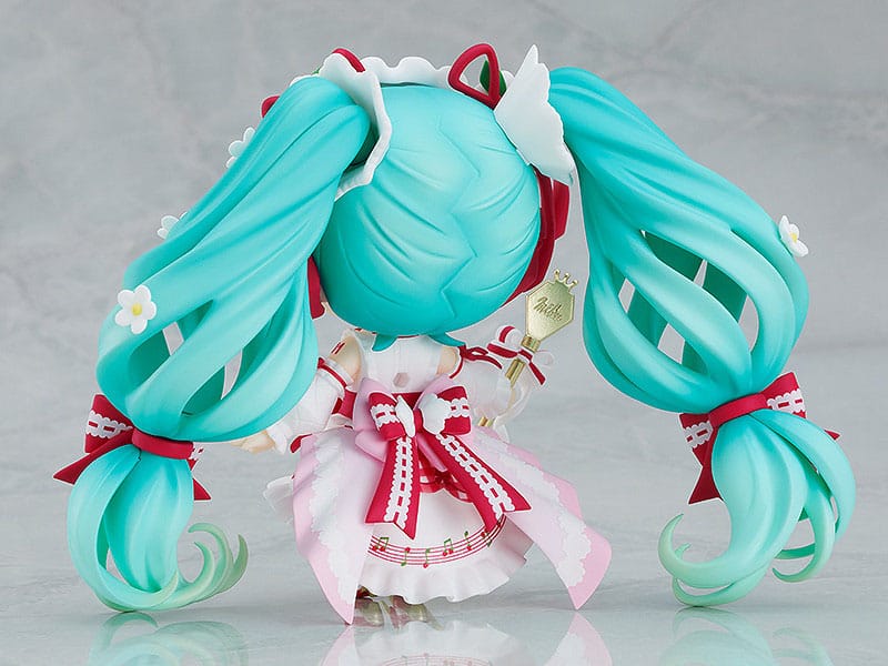 Nendoroid Hatsune Miku: 15th Anniversary Ver.