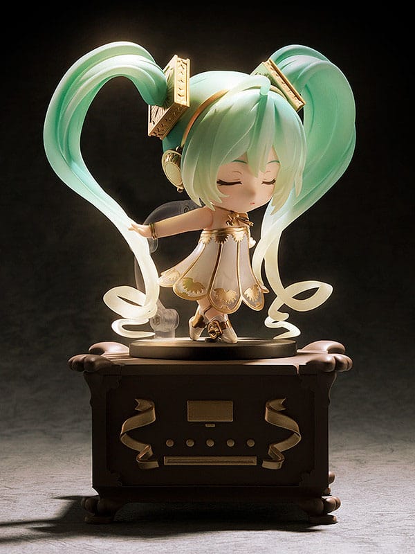 Nendoroid Hatsune Miku Symphony 5th Anniversary Ver.