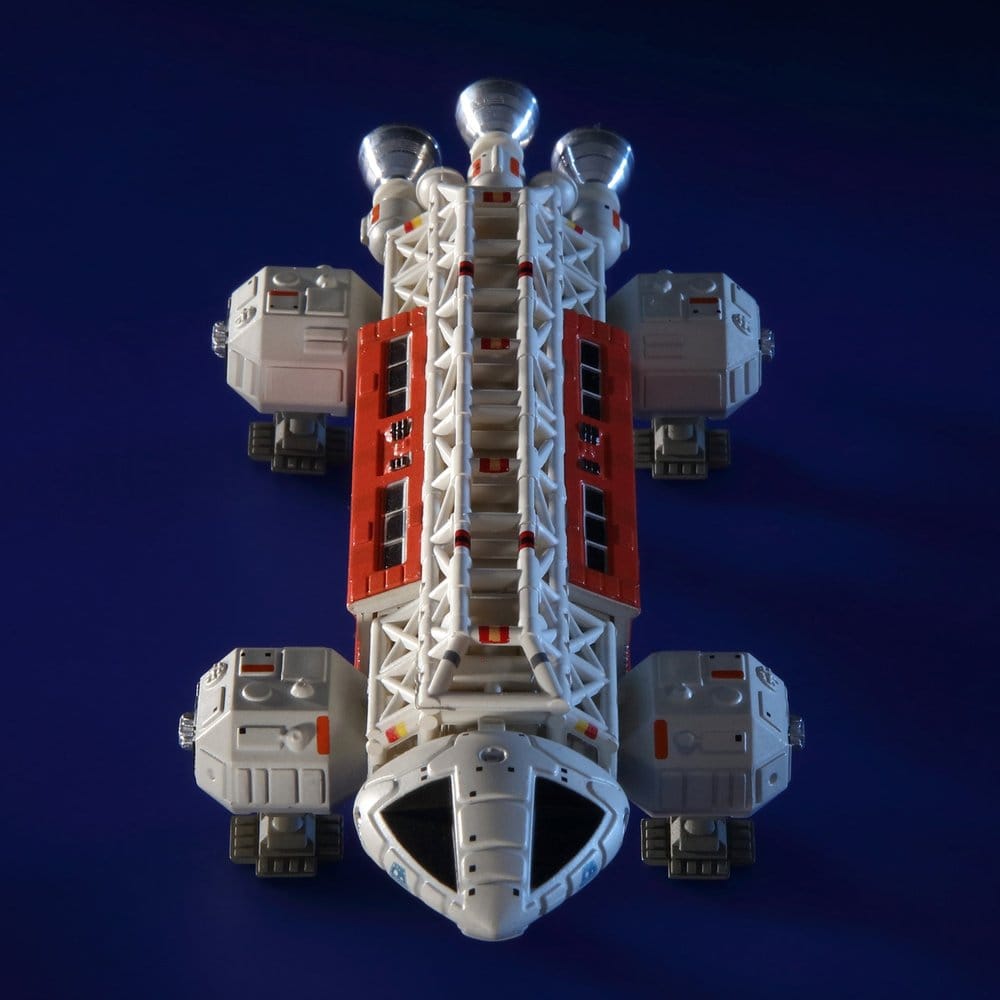 Space: 1999 Model Deluxe VIP Eagle (ALP5) 13 cm