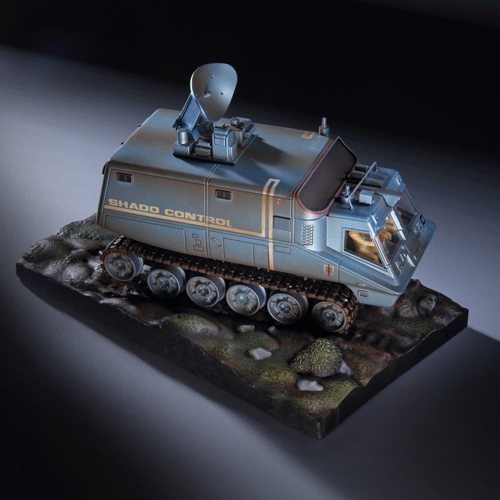 UFO Die-cast Model S.H.A.D.O. Mobile (with Radar) 17 cm