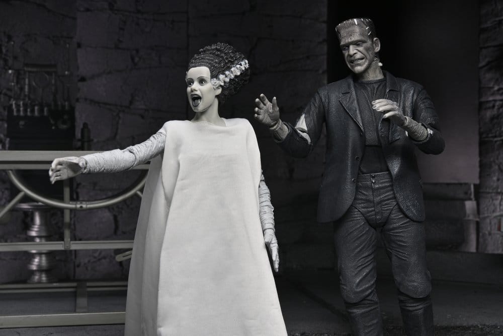 Universal Monsters 2-Pack Action Figure Bride of Frankenstein 90th Anniversary The Monster & His Mate (B&W) 18 cm
