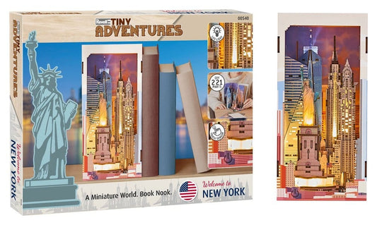 Revell Tiny Adventures Book Nook Mini Diorama New York 18 cm