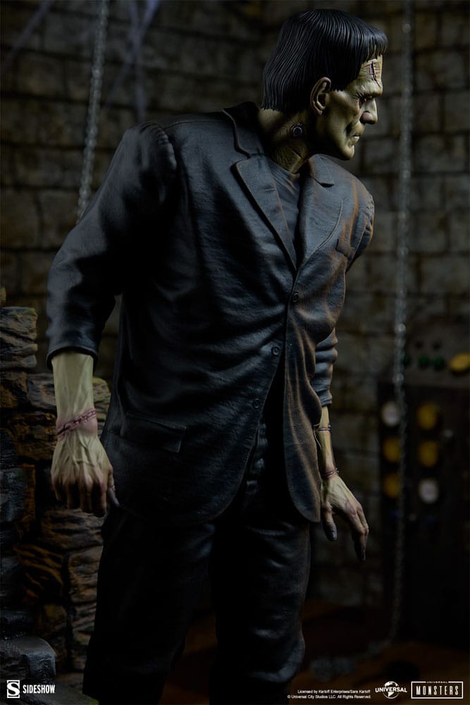 Frankenstein Premium Format Statue Frankenstein 57 cm