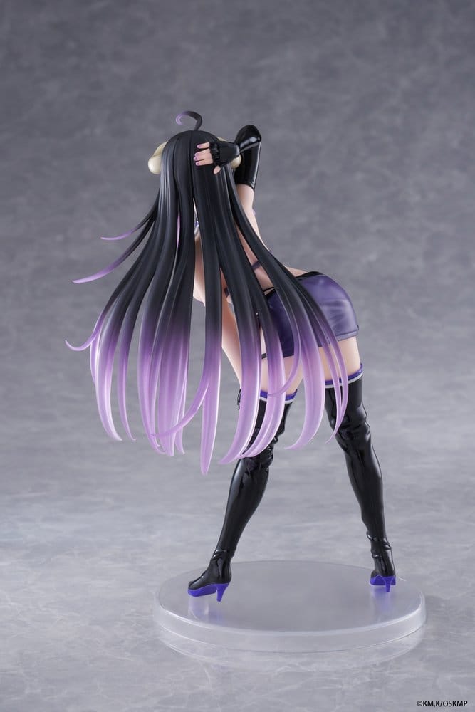 Overlord Coreful PVC Statue Albedo Grid Girl Ver. 18 cm