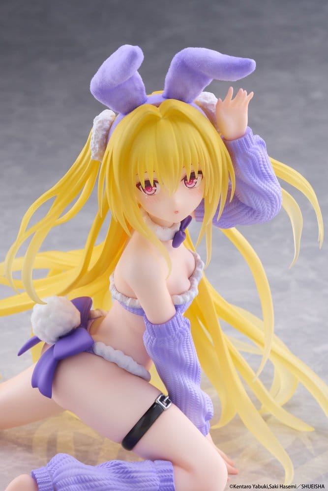 To Love-Ru Darkness MOFLOCK PVC Figure Golden Darkness (Fluffy Bunny Ver.) 13 cm