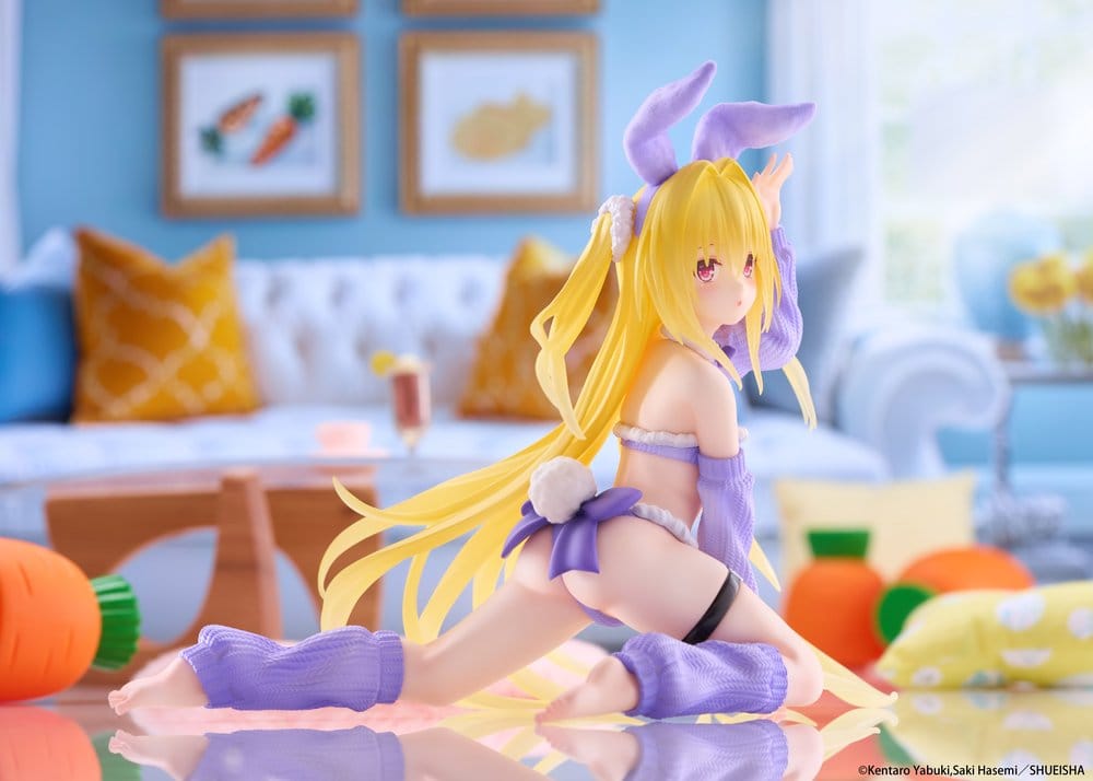 To Love-Ru Darkness MOFLOCK PVC Figure Golden Darkness (Fluffy Bunny Ver.) 13 cm