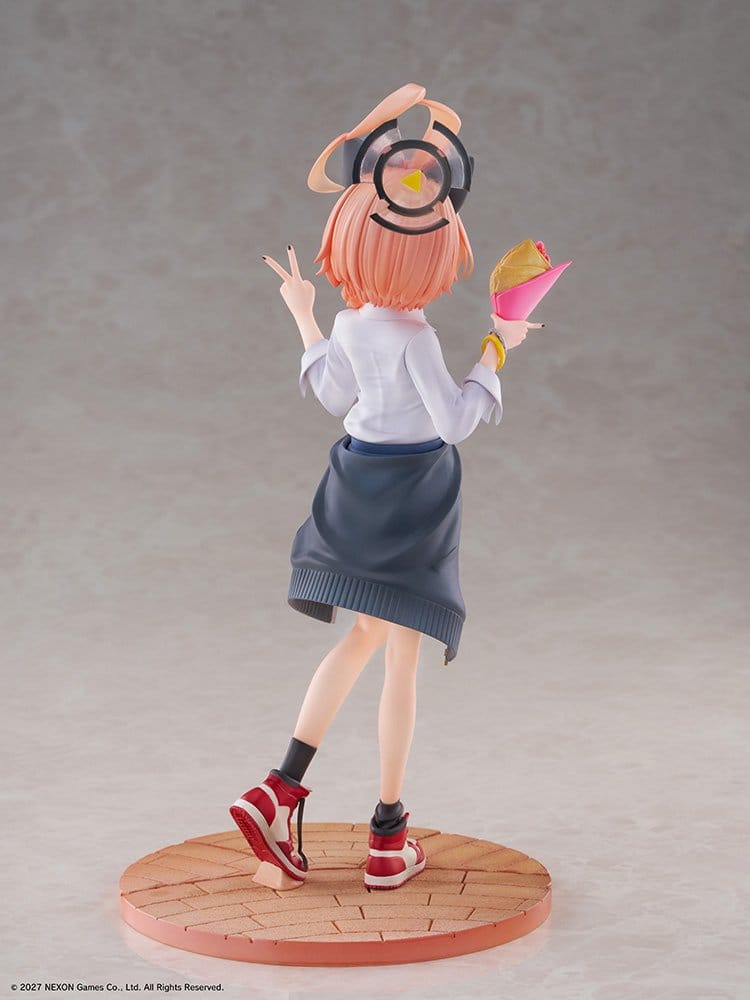 Blue Archive PVC Figure 1/7 Neru (School): Memorial Lobby Ver. 22 cm