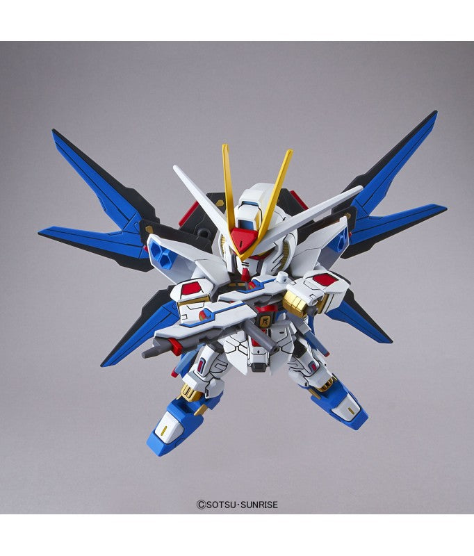SD Gundam EX Standard Strike Freedom Gundam
